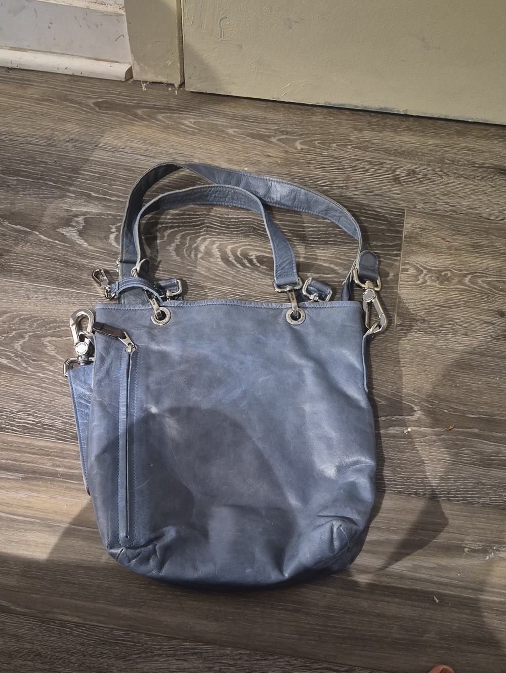 Casual Blue Shoulder Tote Bag with Front Zip Pocket
